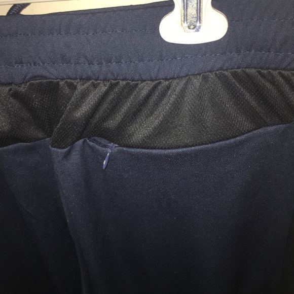 Shorts - Picture 5 of 5